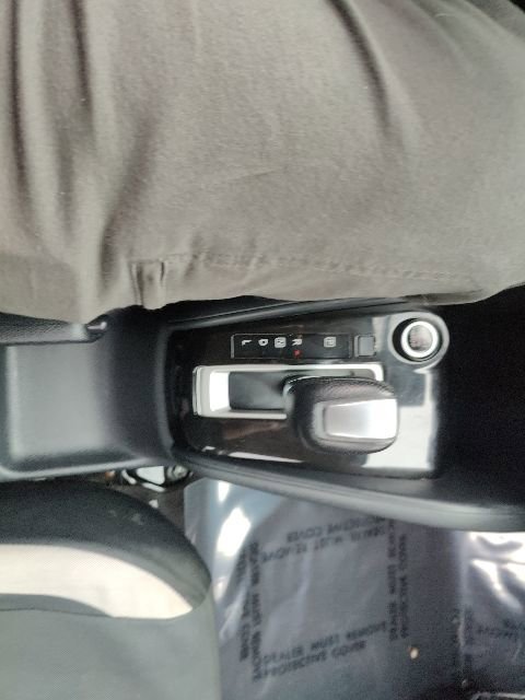 Used 2020 Nissan Versa SV image 30