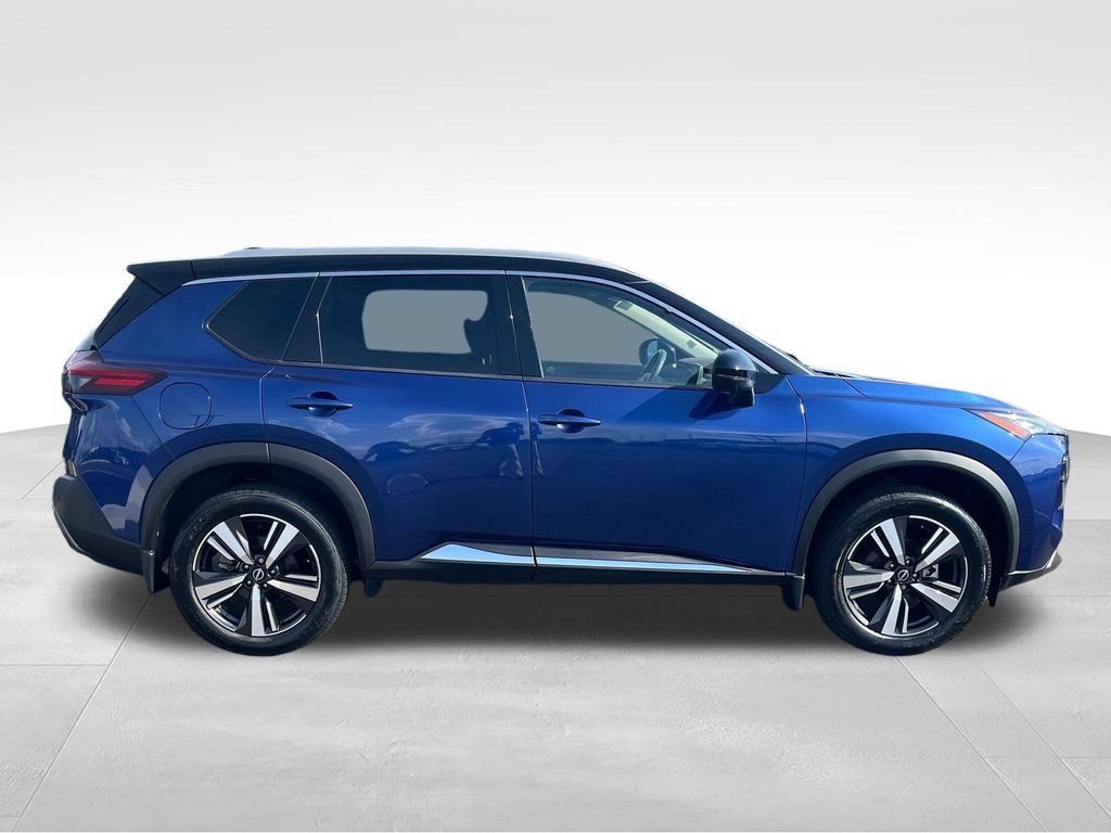 Used 2023 Nissan Rogue SL AWD/4WD image 6