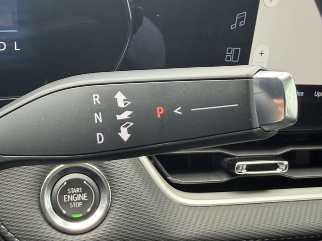 Certified 2026 Chevrolet Equinox LT w/ Safety and Technology Package image 26