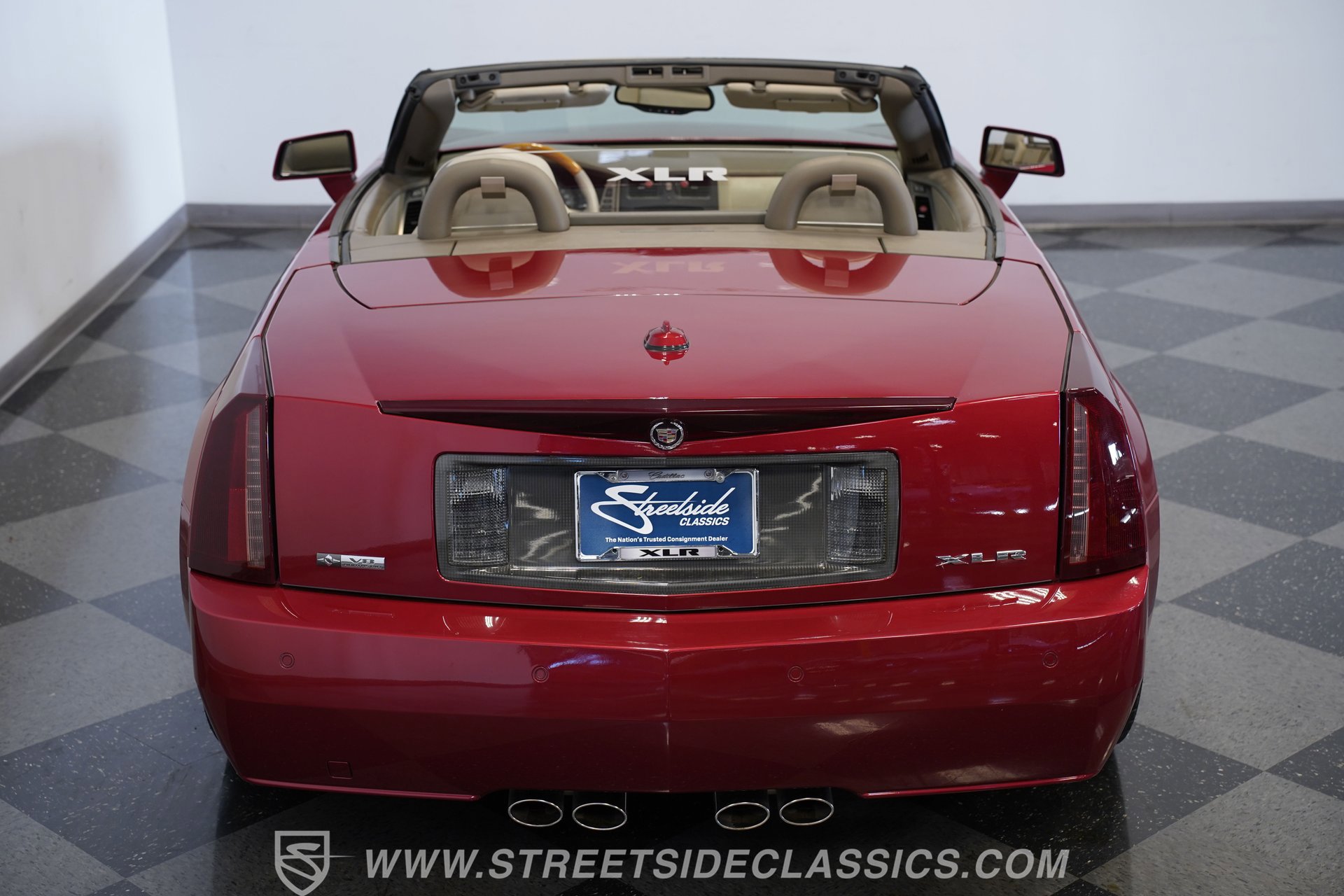Used 2005 Cadillac XLR image 35