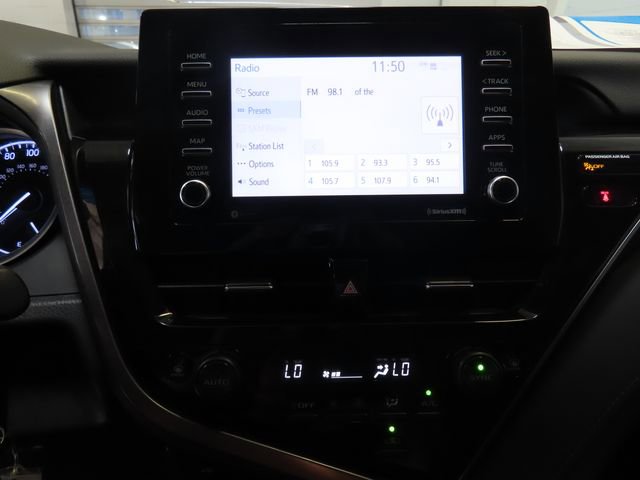 Used 2022 Toyota Camry LE FWD image 23