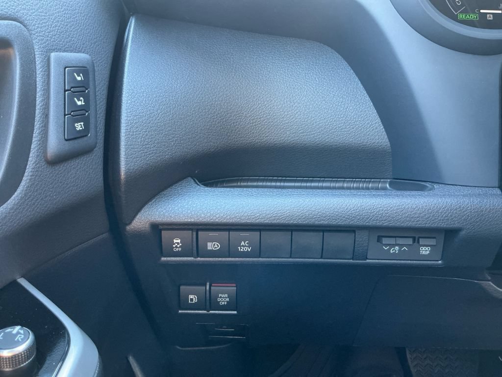 New 2026 Toyota Sienna Limited AWD/4WD image 20