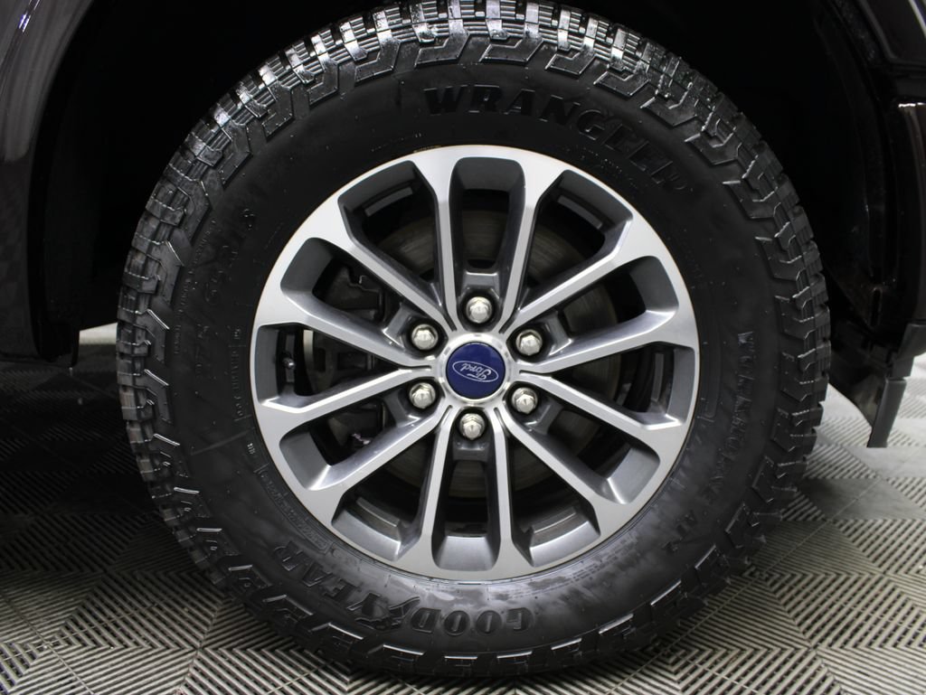 Used 2020 Ford F150 XLT w/ Equipment Group 302A Luxury AWD/4WD image 13