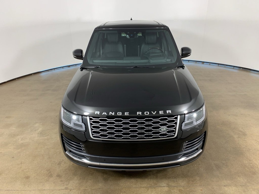 Used 2019 Land Rover Range Rover Supercharged image 3