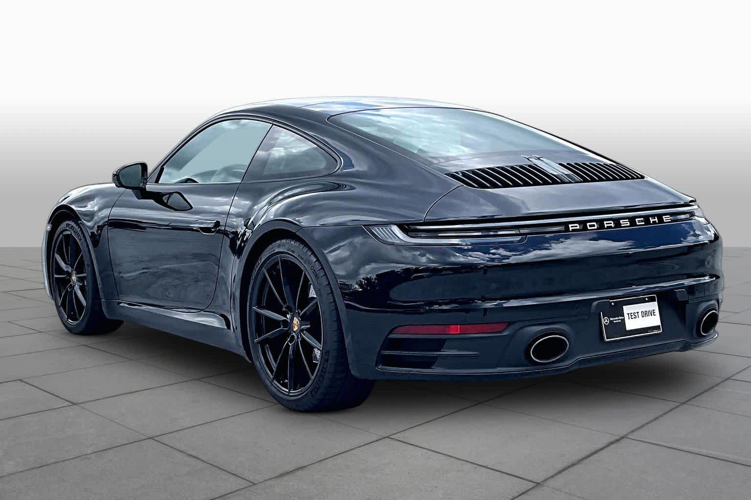 Used 2020 Porsche 911 Carrera RWD image 11