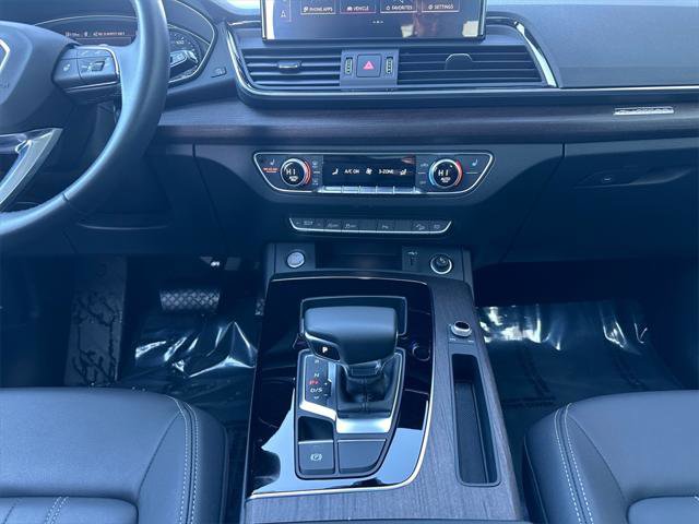 Certified 2023 Audi Q5 2.0T Premium w/ Convenience Package image 11