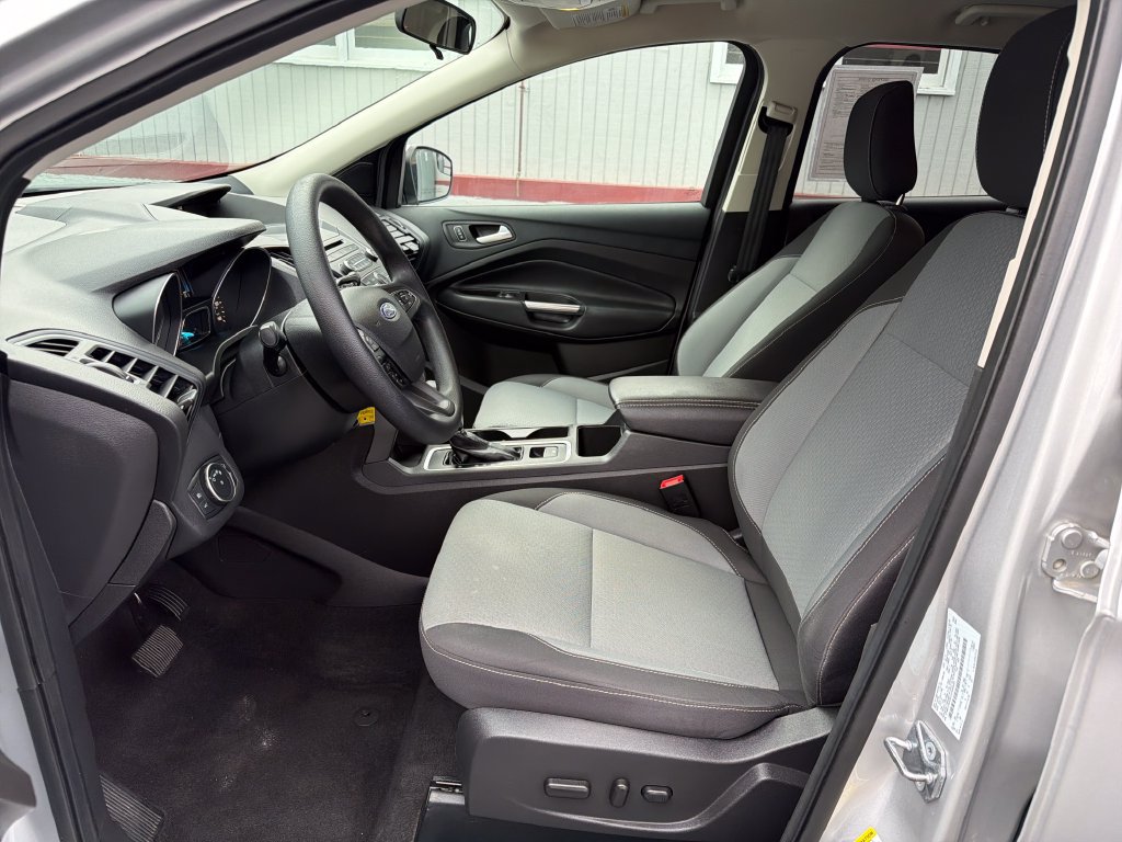 Used 2018 Ford Escape SE AWD/4WD image 10