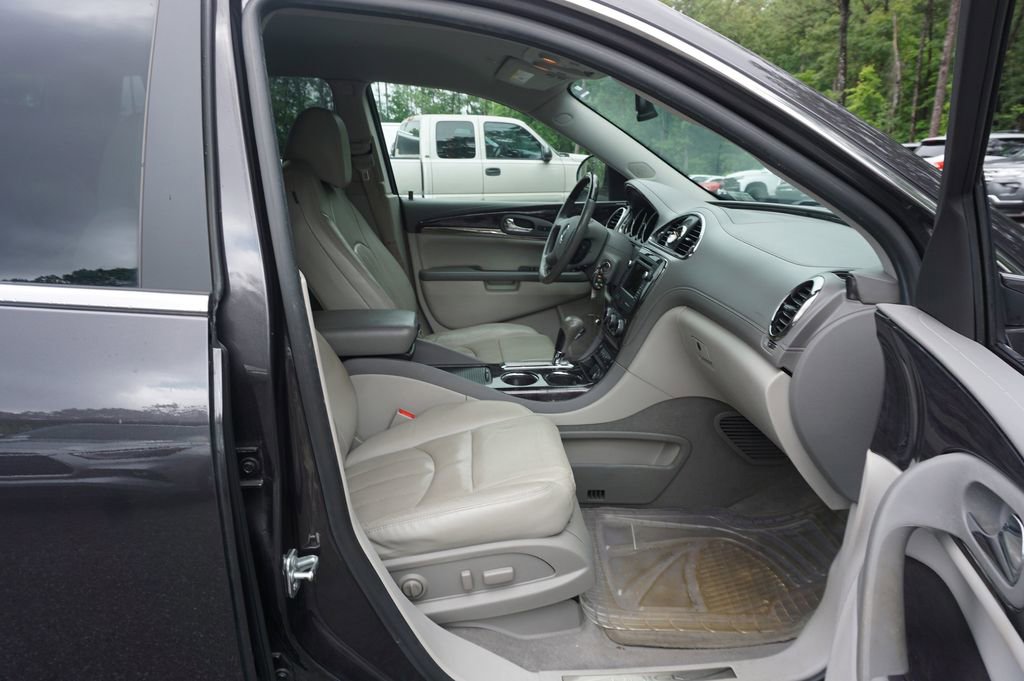 Used 2016 Buick Enclave Leather FWD image 16