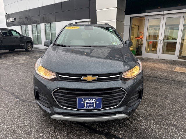 Certified 2022 Chevrolet Trax LT w/ LT Convenience Package image 29