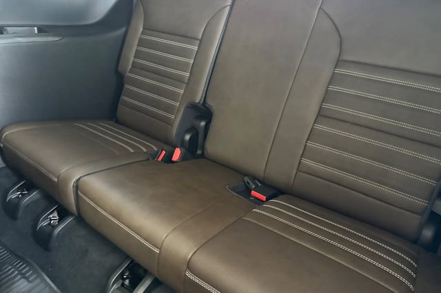 New 2026 GMC Acadia Denali Ultimate w/ LPO, All-Weather Package image 17