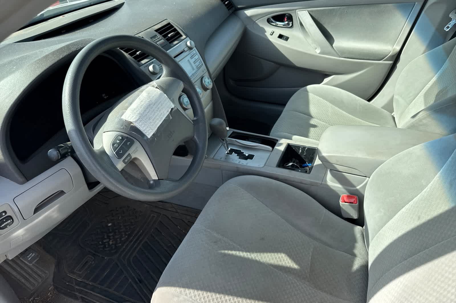 Used 2009 Toyota Camry LE FWD image 9
