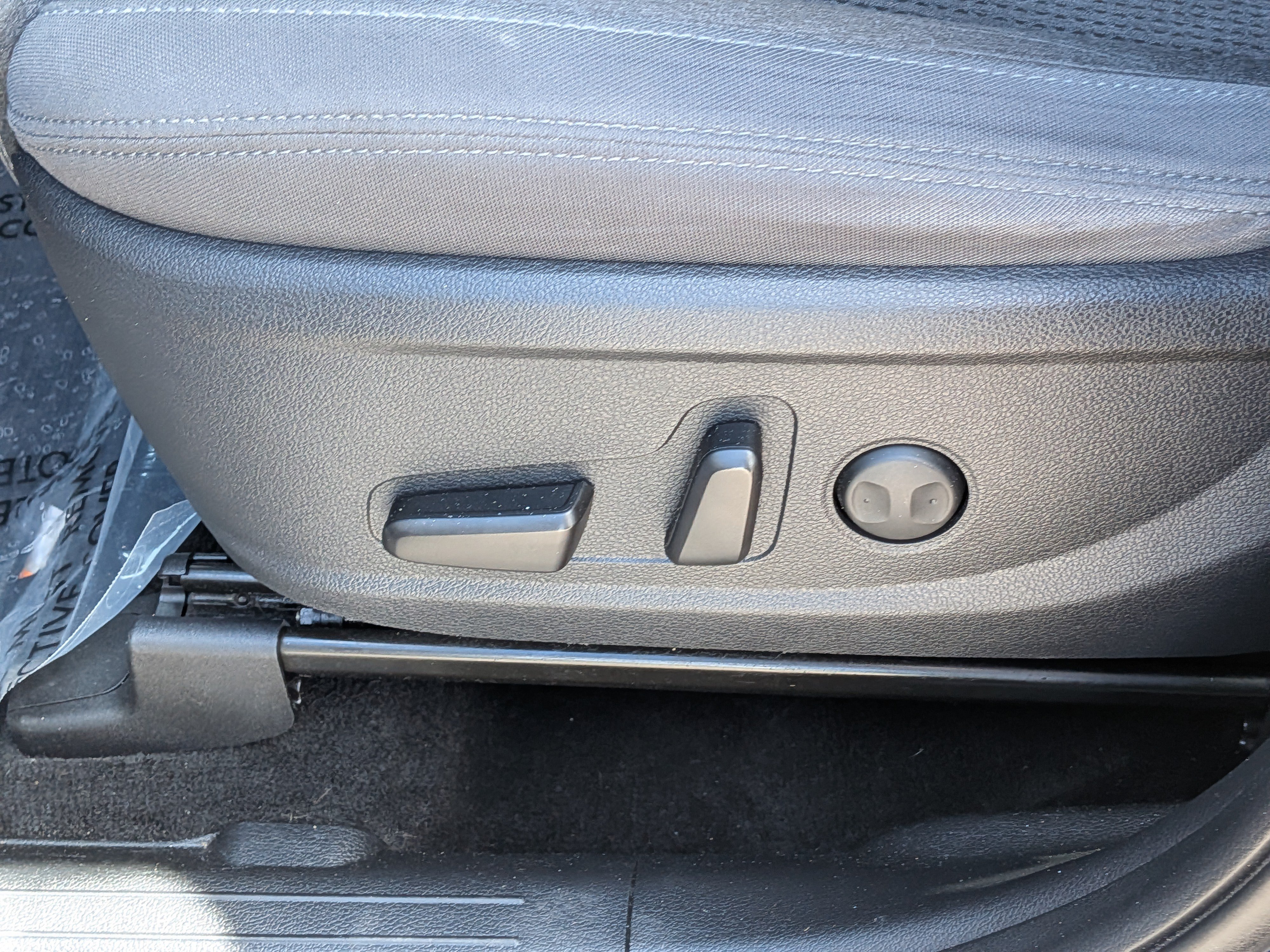 Used 2021 Hyundai Santa Fe SEL w/ Convenience Package FWD image 22