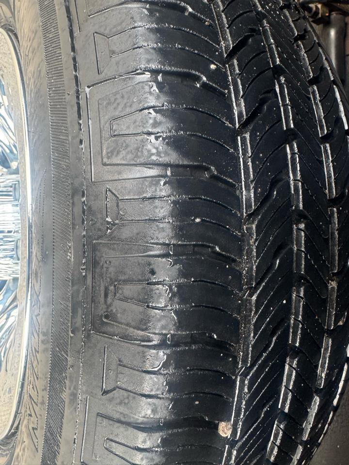 Used 2013 Chevrolet Express 1500 image 9