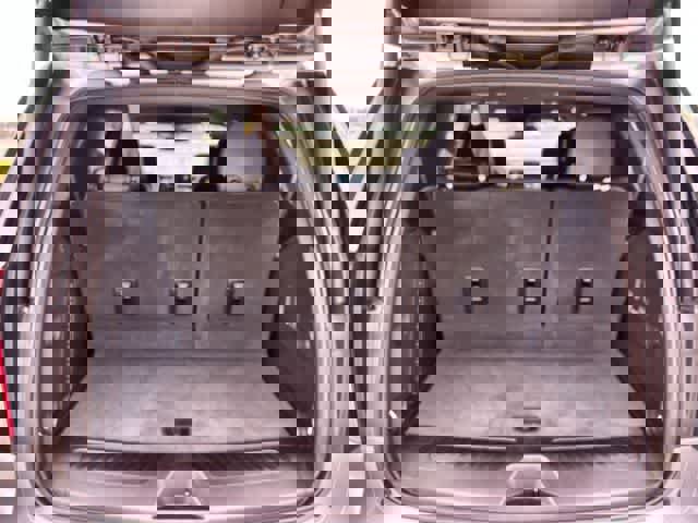 Used 2023 Chevrolet Tahoe LT w/ Luxury Package AWD/4WD image 20