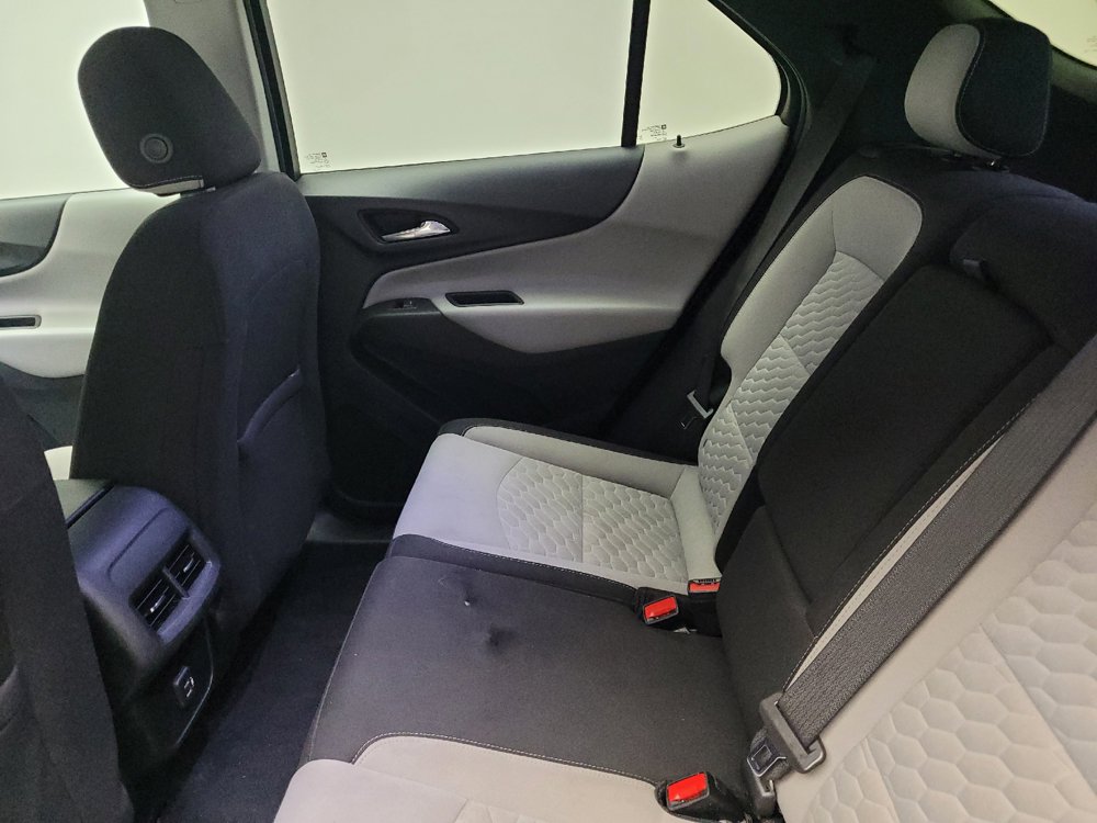 Used 2021 Chevrolet Equinox LT FWD image 18