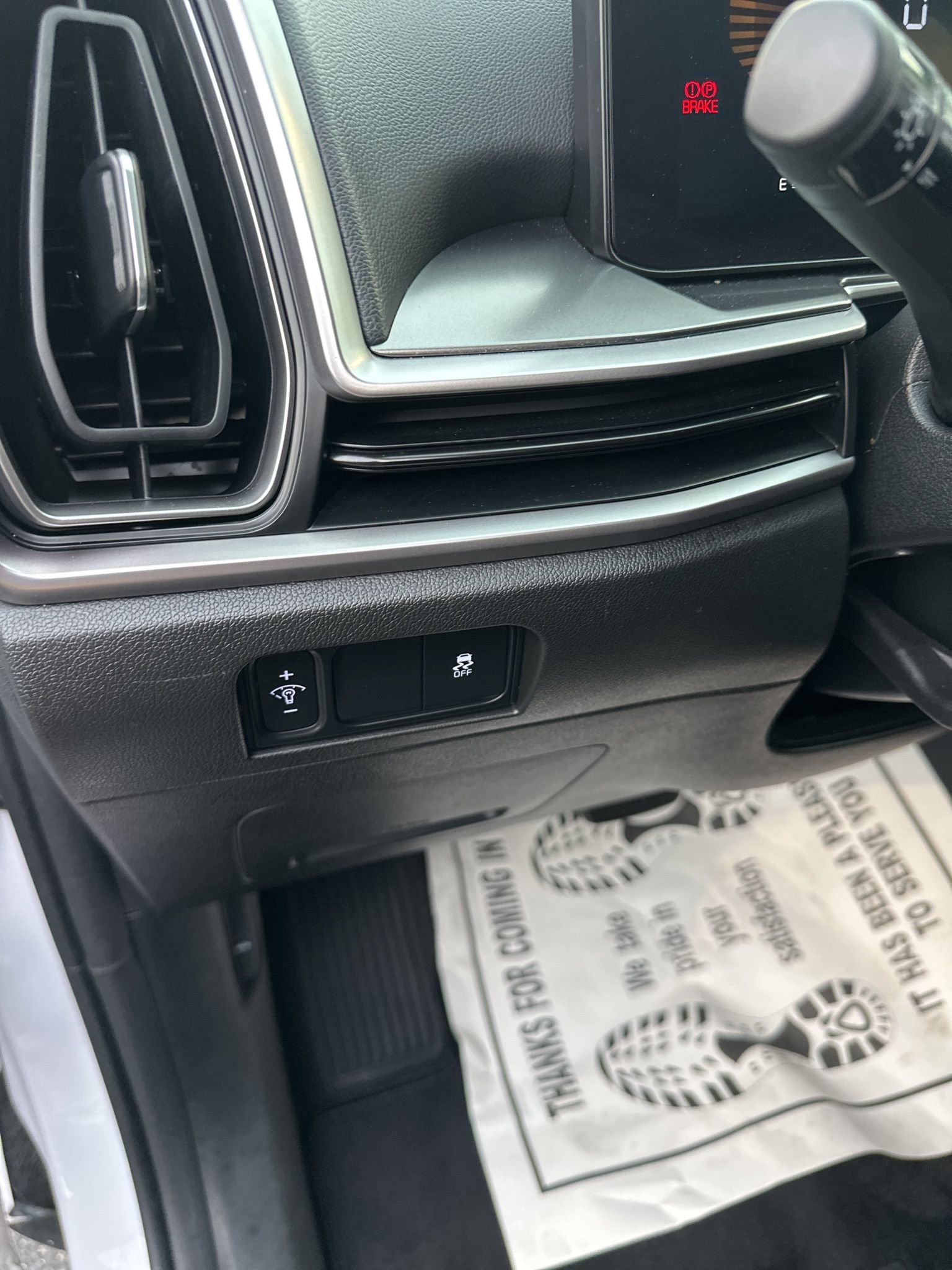 Used 2024 Kia Sorento S image 35