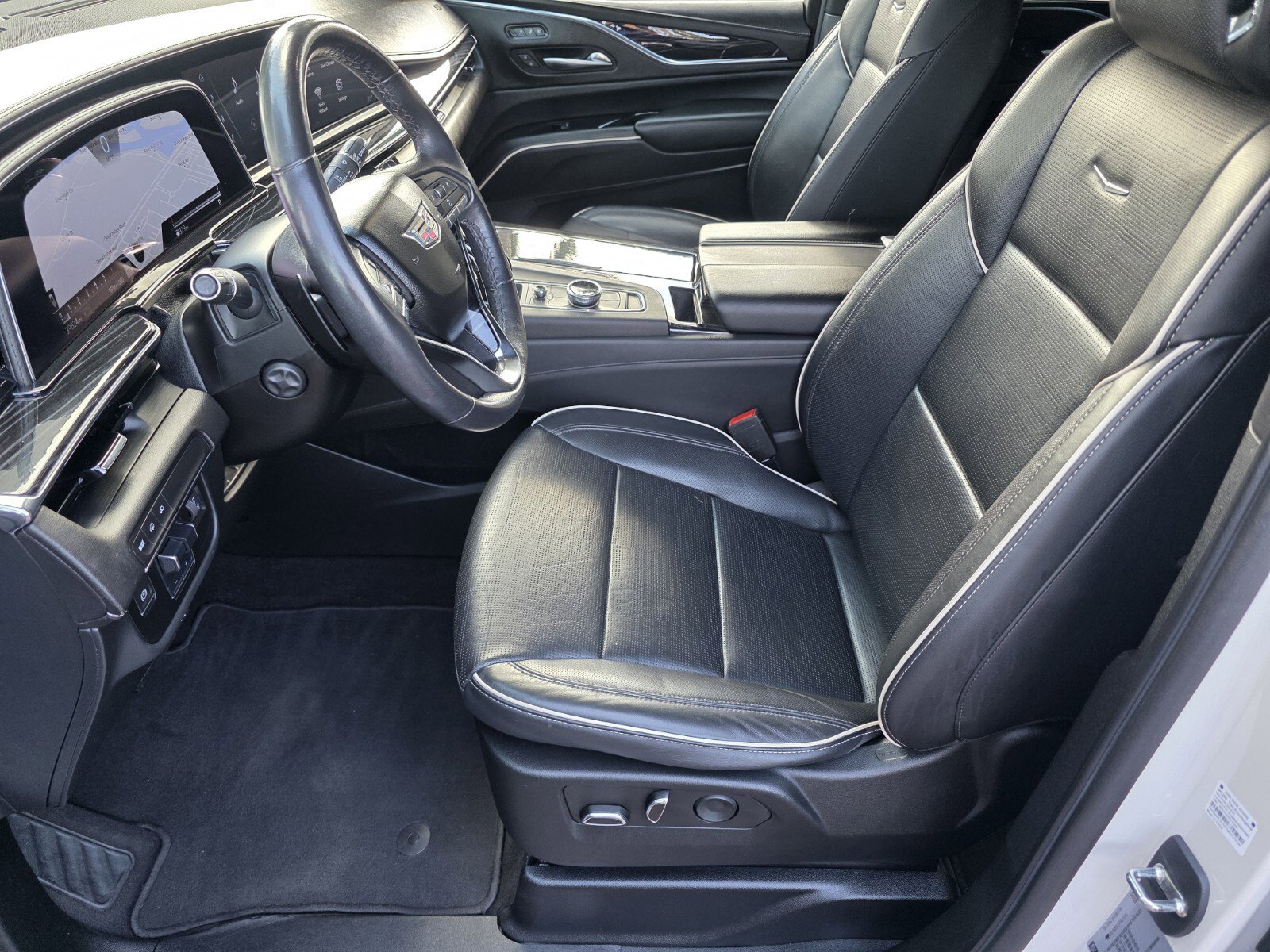 Used 2023 Cadillac Escalade Sport w/ Touring Package image 10