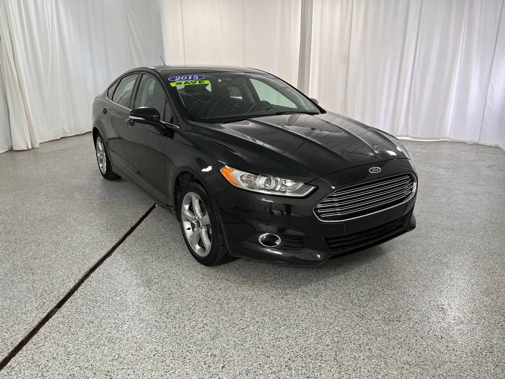 Used 2015 Ford Fusion SE w/ Equipment Group 201A FWD image 29