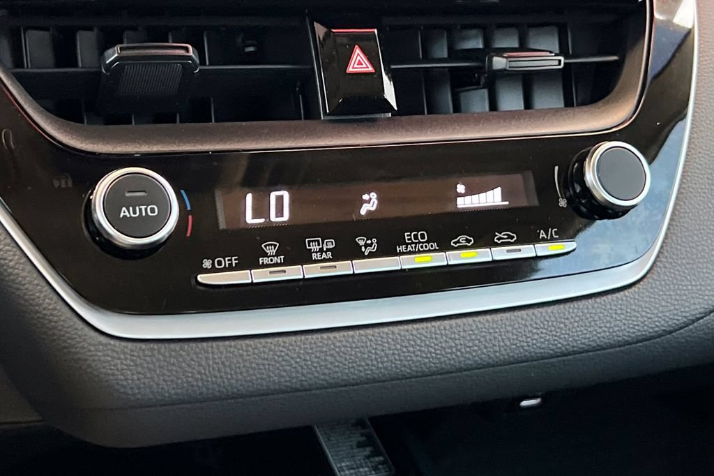 Certified 2026 Toyota Corolla LE w/ LE Premium Package FWD image 21