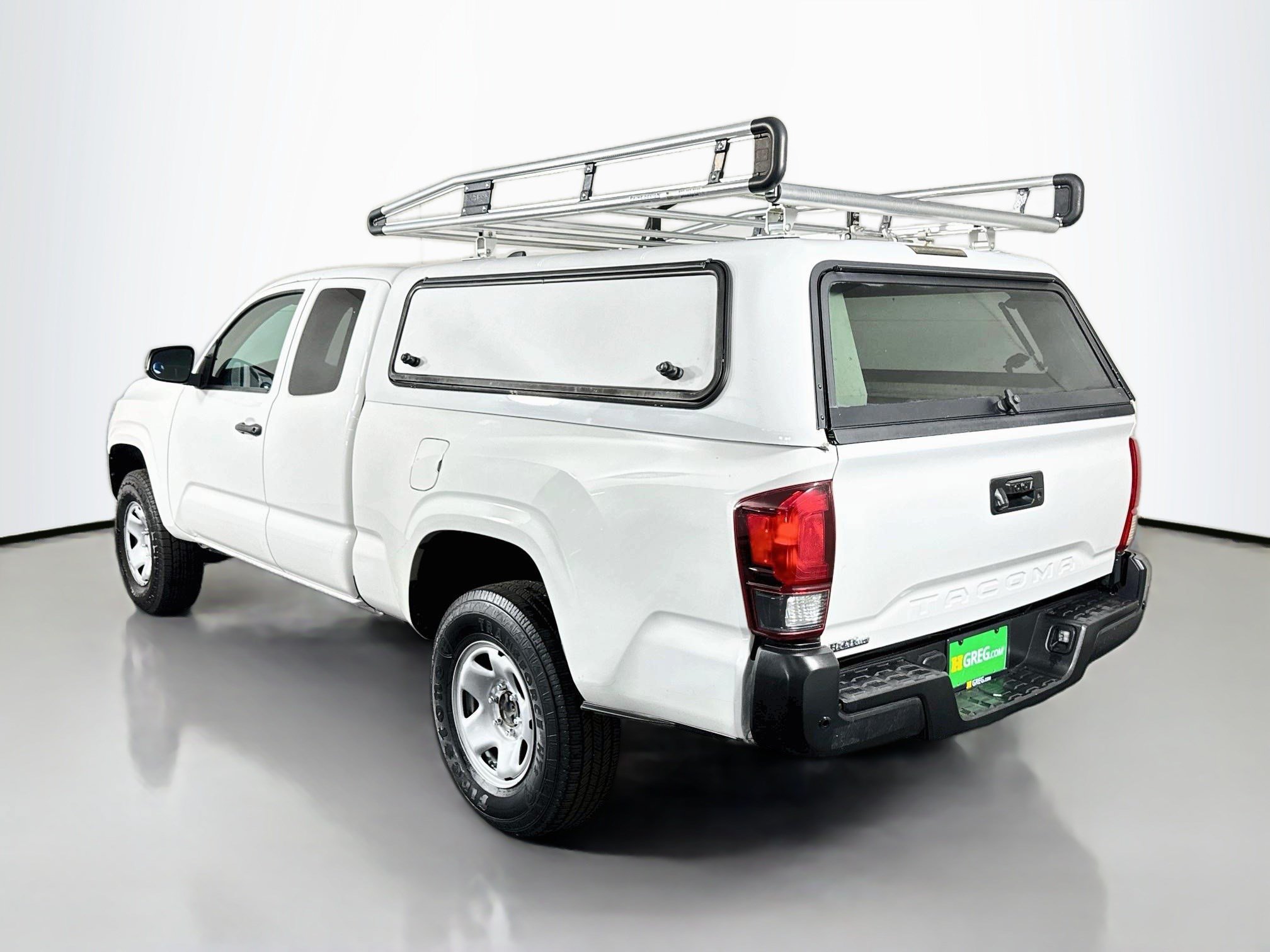 Used 2021 Toyota Tacoma SR RWD image 7