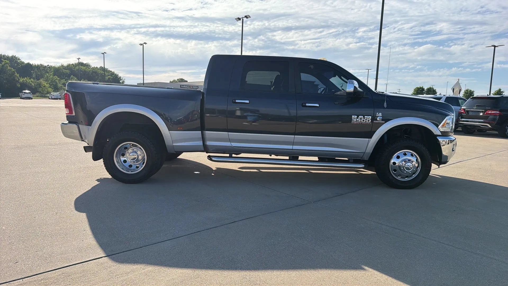Used 2013 RAM 3500 Laramie AWD/4WD image 25