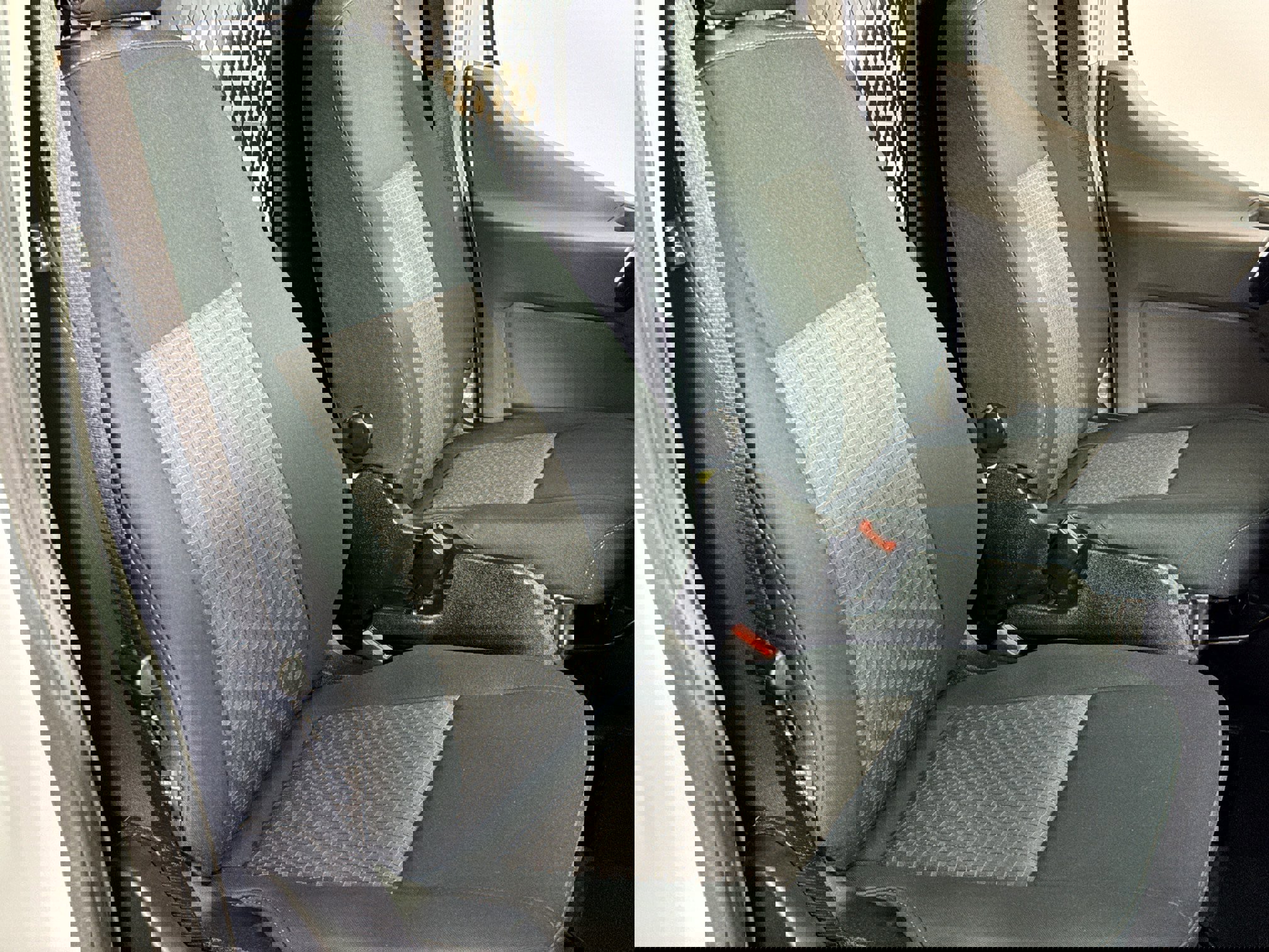 Used 2024 Ford Transit 250 Low Roof w/ Exterior Upgrade Package image 33