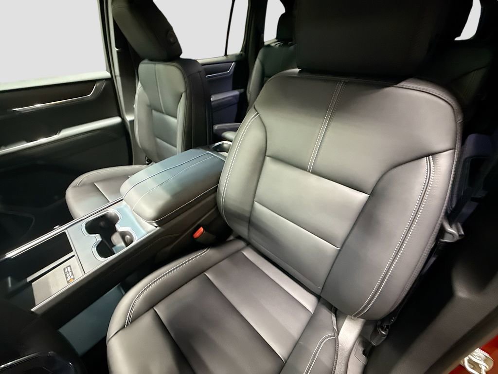 New 2026 GMC Acadia Elevation image 22