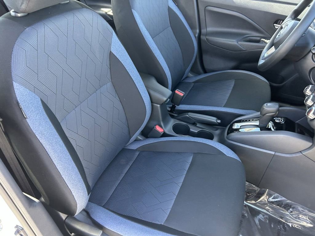 New 2025 Nissan Versa SV image 10