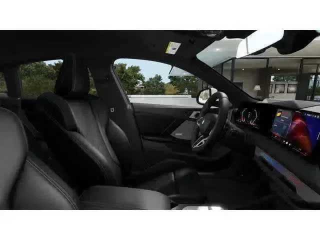 Certified 2025 BMW 228i xDrive w/ Technology Package AWD/4WD image 9
