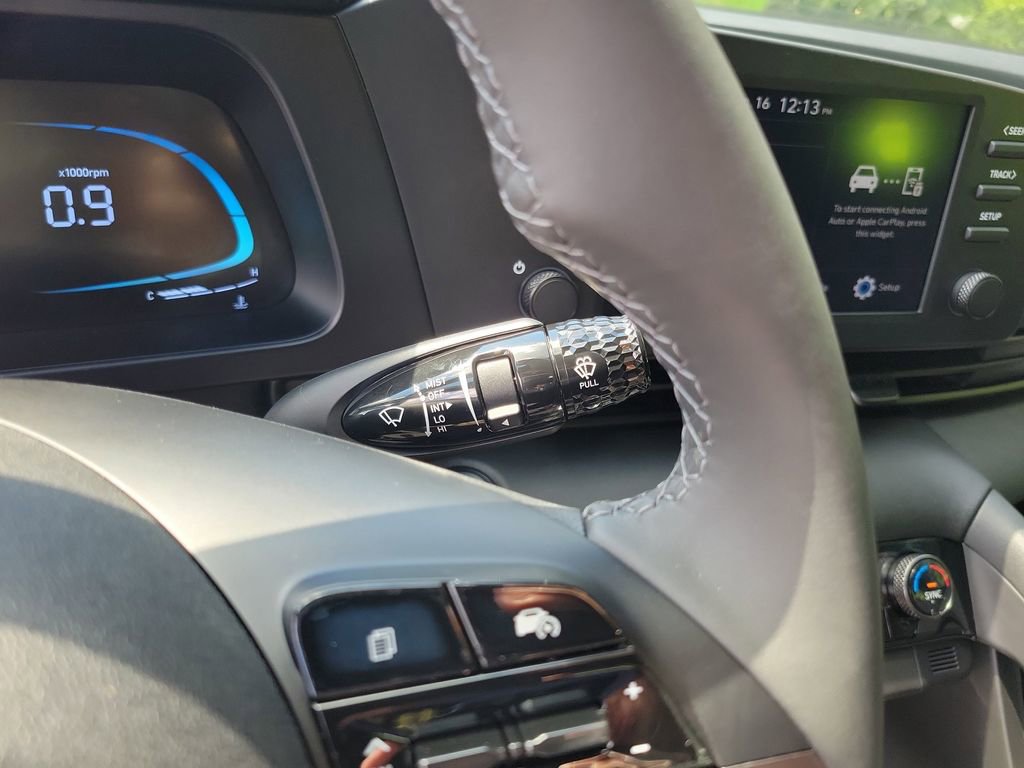 New 2025 Hyundai Elantra Sport w/ Cargo Package image 15