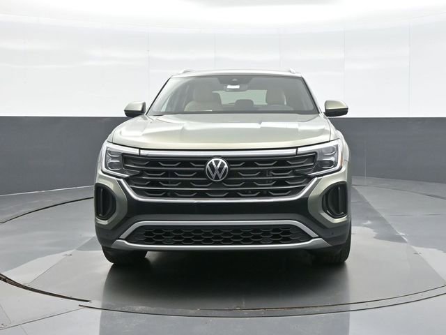 New 2026 Volkswagen Atlas Cross Sport SE image 2