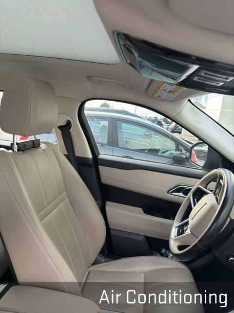 Used 2023 Land Rover Range Rover Velar R-Dynamic S image 21