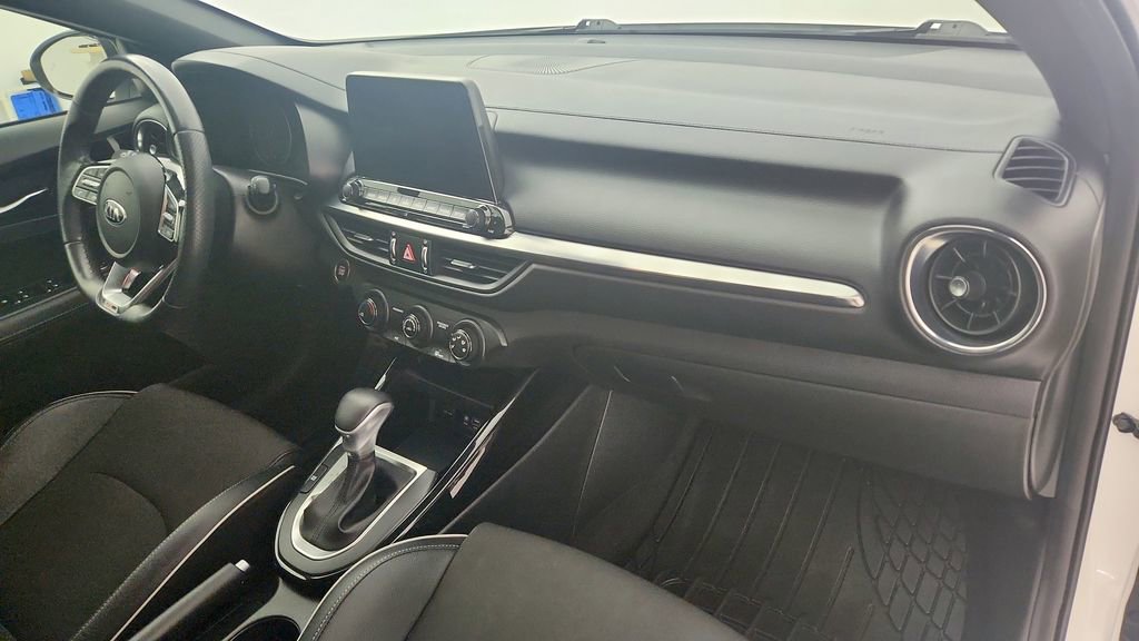 Used 2021 Kia Forte GT-Line FWD image 28