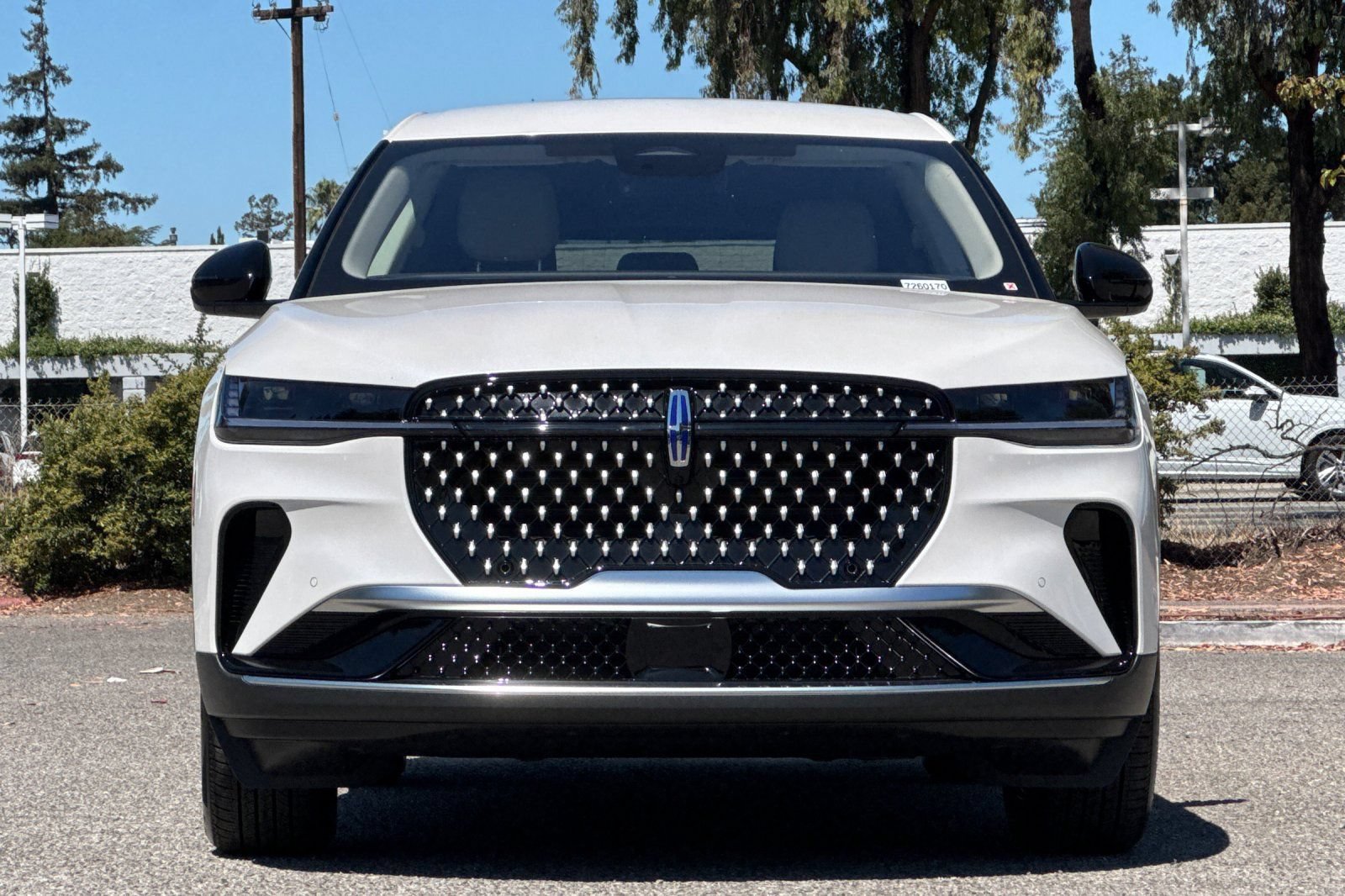 New 2026 Lincoln Nautilus Premier AWD/4WD image 6