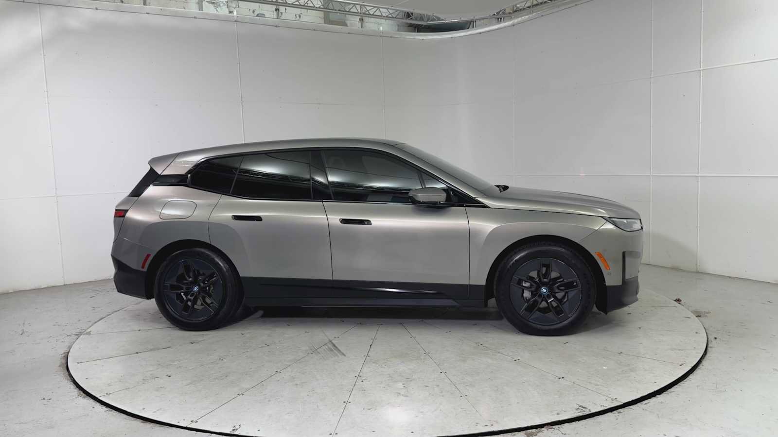 Certified 2023 BMW iX xDrive50 w/ Premium Package image 9