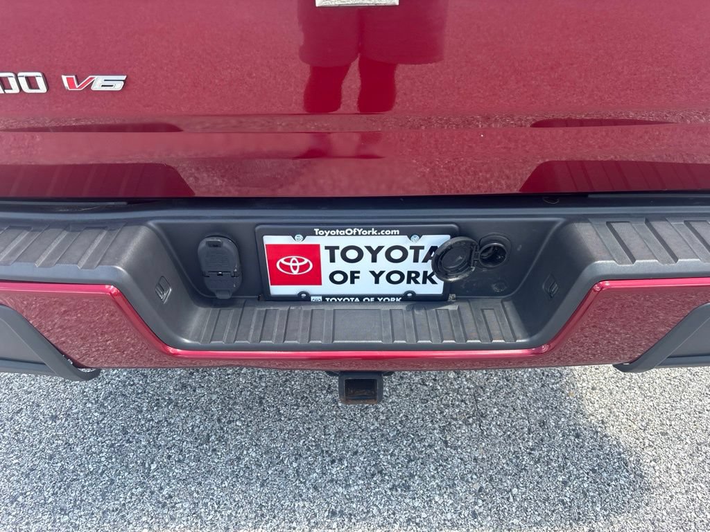 Used 2018 Chevrolet Colorado Z71 AWD/4WD image 5