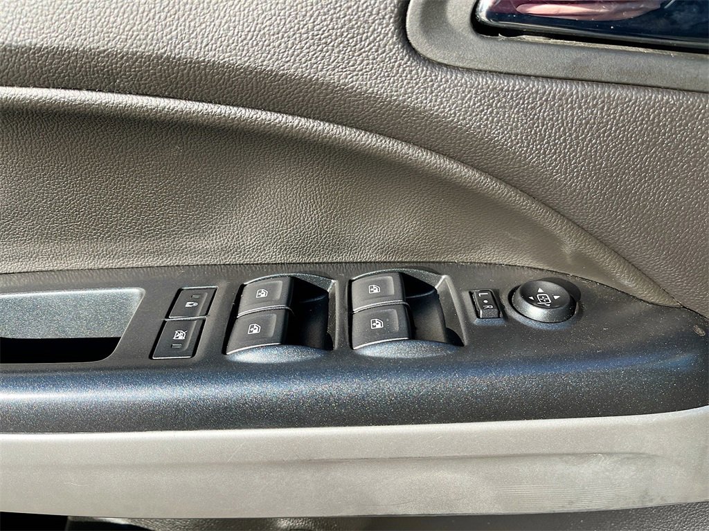 Used 2021 Chevrolet Colorado ZR2 image 18