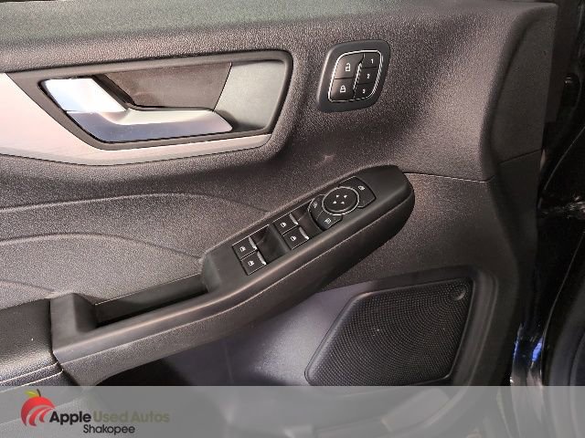 Used 2024 Ford Escape Platinum image 15