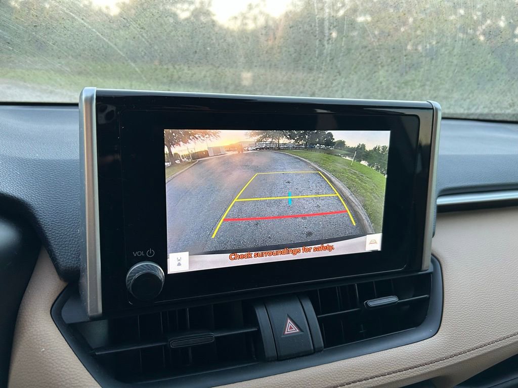 Used 2024 Toyota RAV4 LE image 24