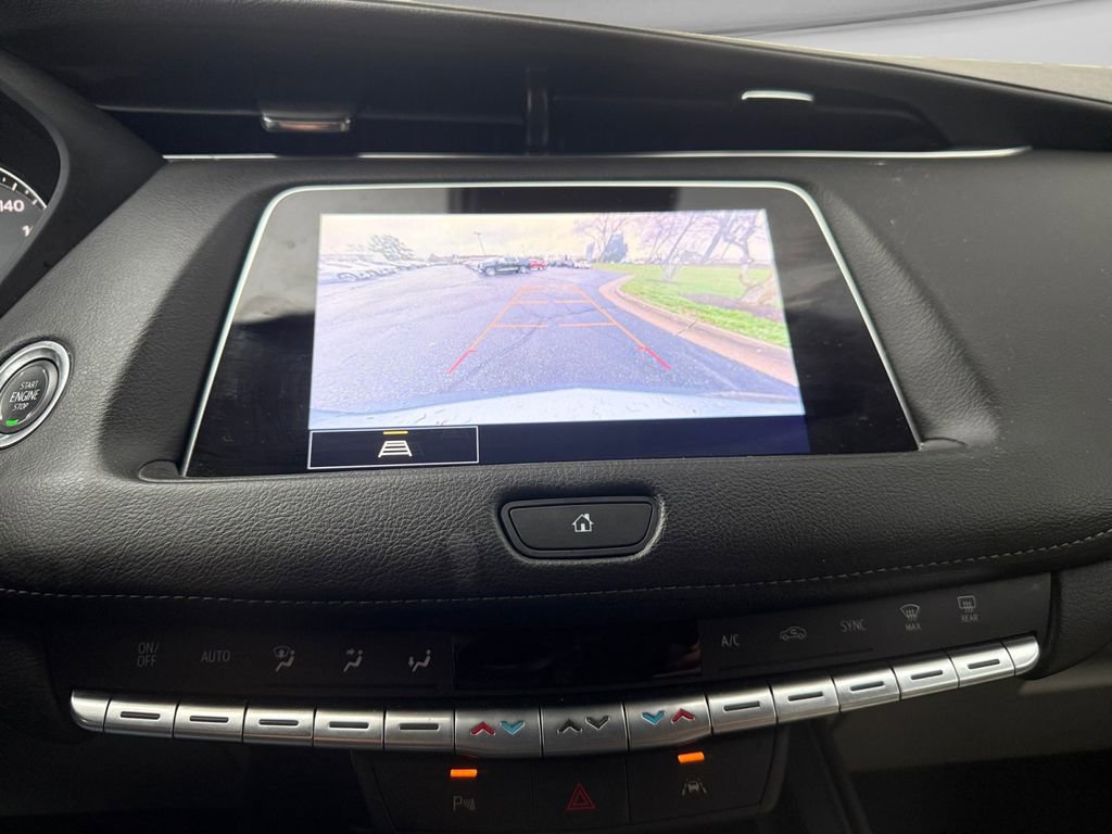 Used 2023 Cadillac XT4 Premium Luxury FWD image 20