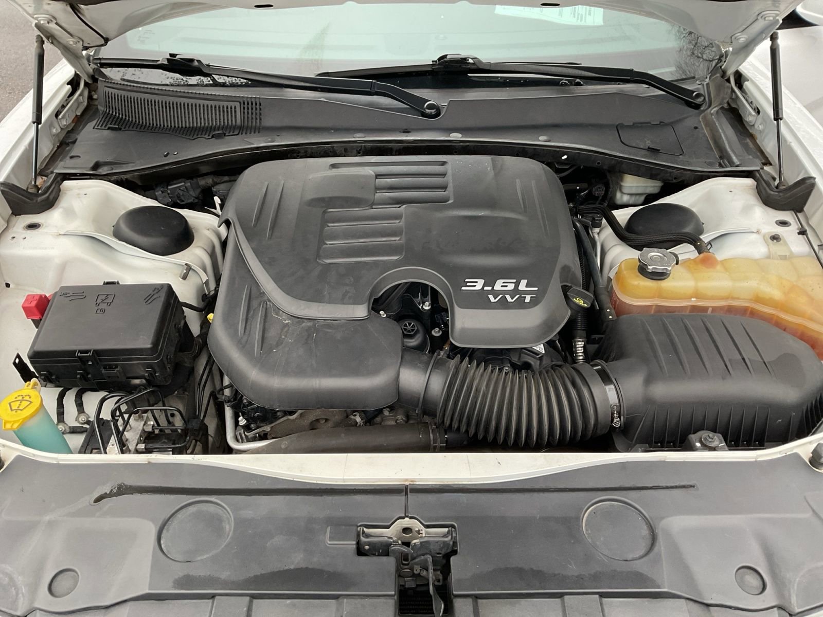 Used 2013 Dodge Charger SXT Plus image 34