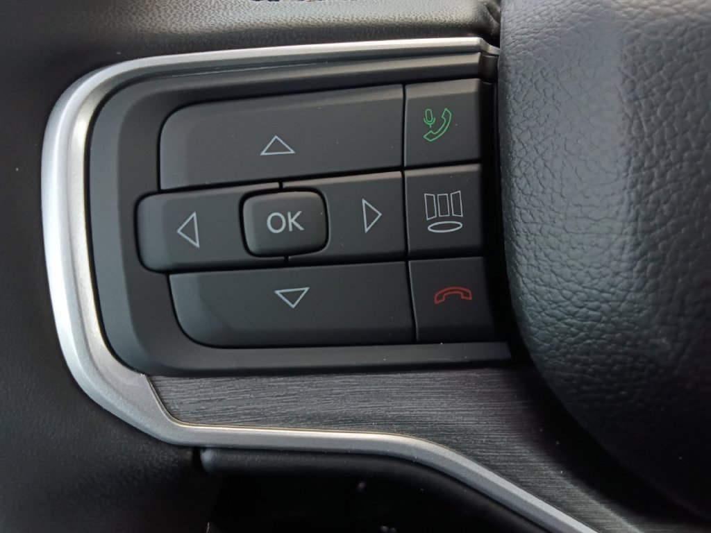 New 2026 Jeep Grand Wagoneer L Limited AWD/4WD image 11