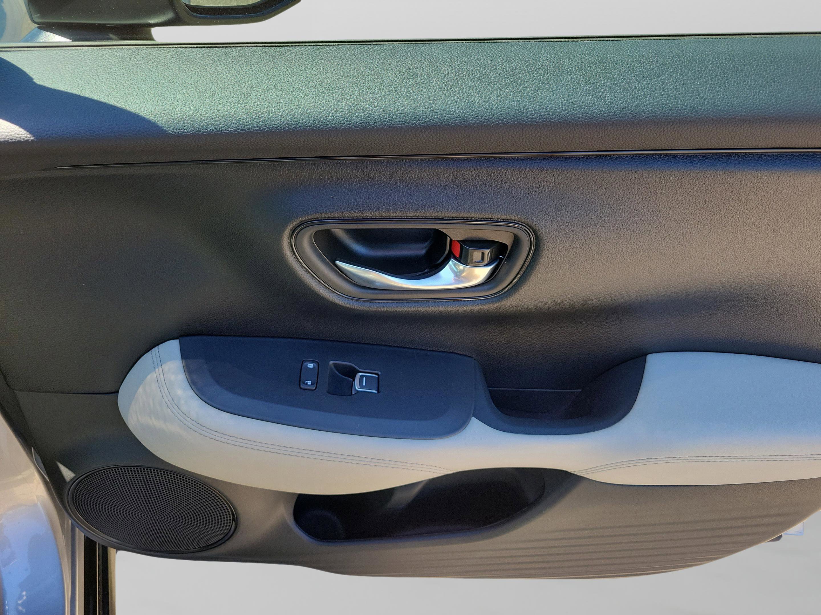 Used 2026 Honda HR-V EX-L image 23