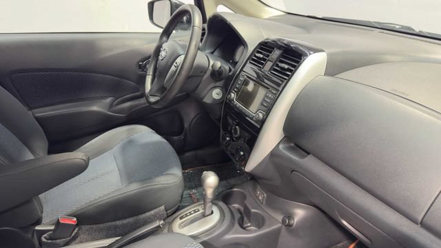 Used 2018 Nissan Versa Note SV FWD image 11