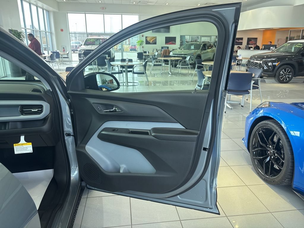 New 2027 Chevrolet Bolt RS FWD image 26