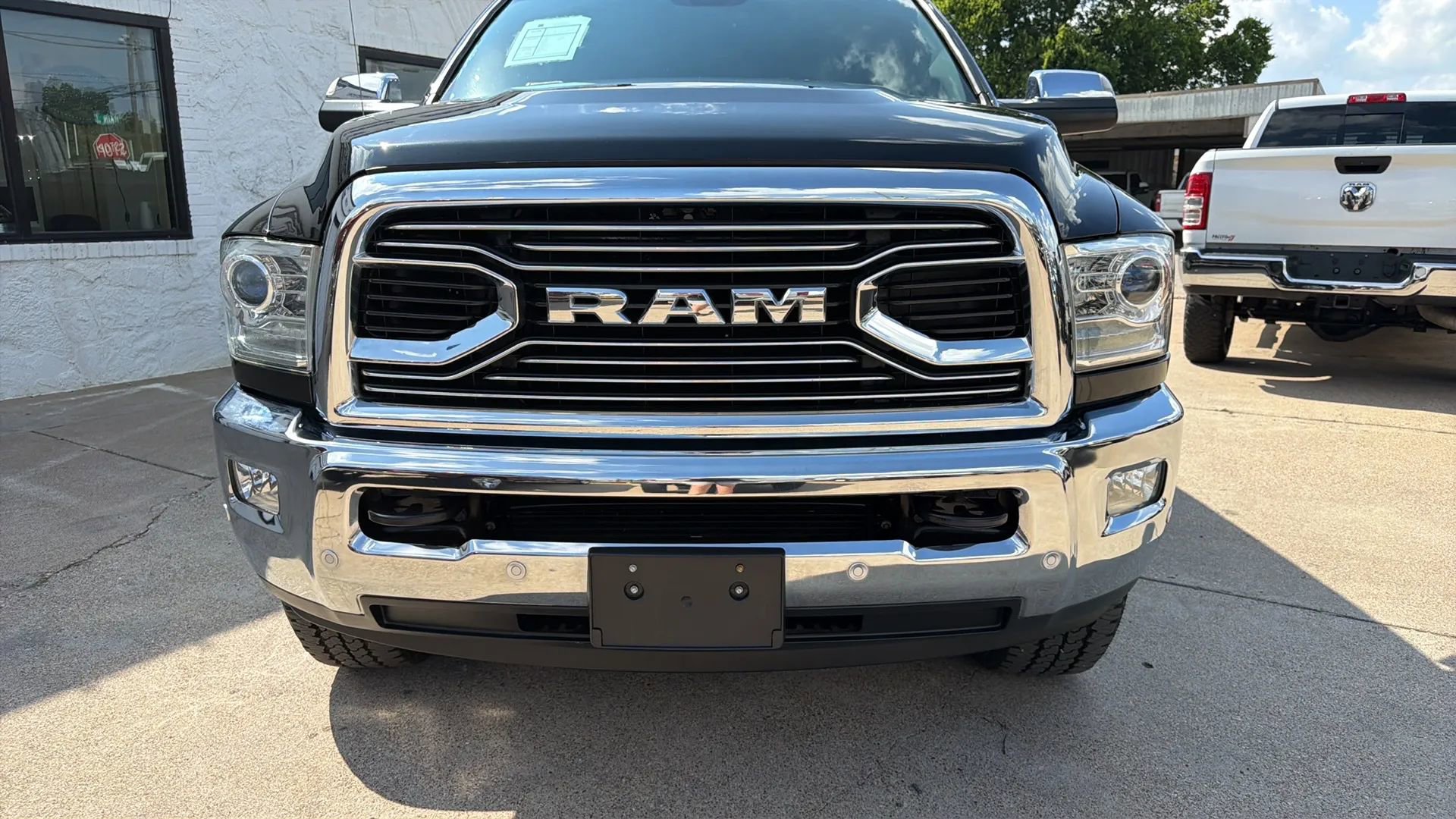 Used 2018 RAM 2500 Limited AWD/4WD image 5