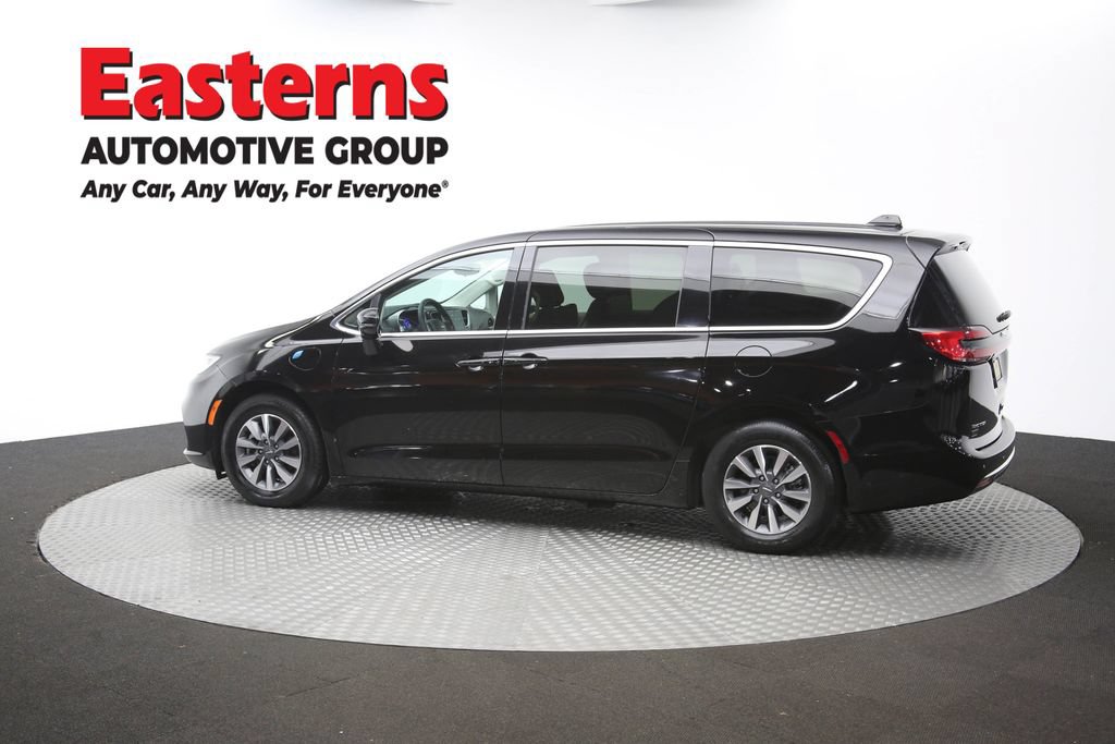 Used 2024 Chrysler Pacifica Limited FWD image 62