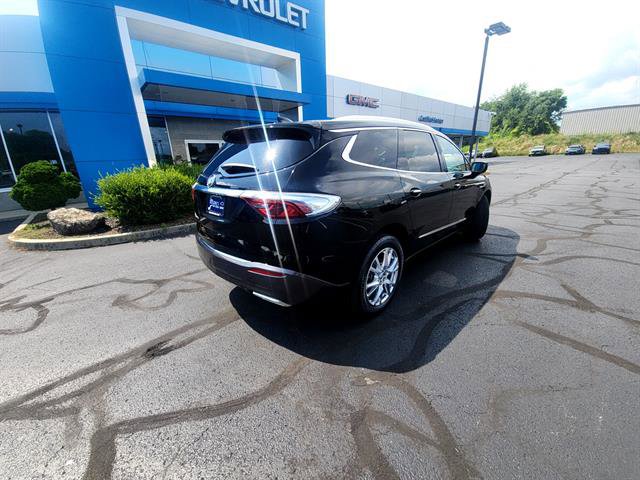Used 2023 Buick Enclave Essence w/ Experience Buick Package image 5