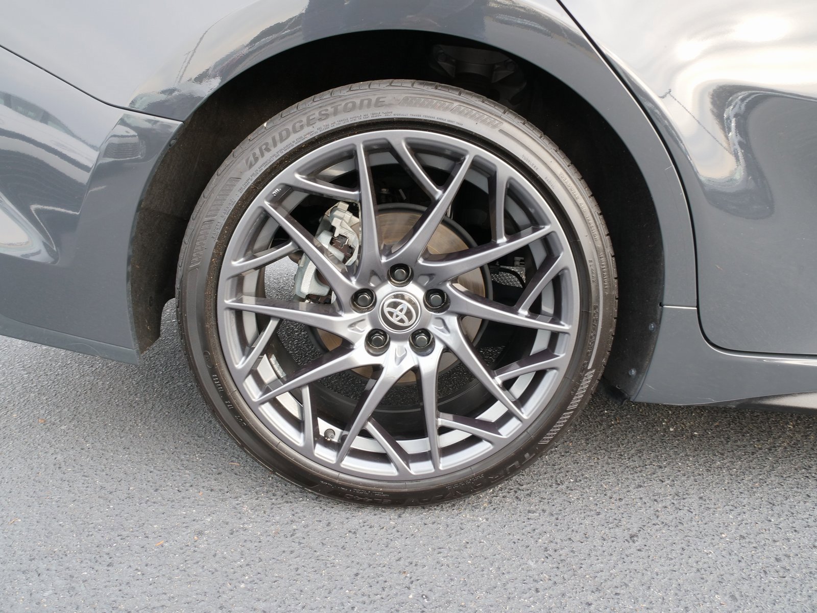 Used 2025 Toyota Camry XSE image 11