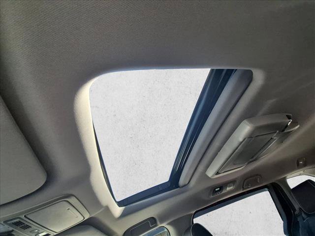 Used 2023 Honda Odyssey Elite image 16